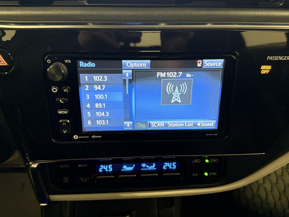 Toyota Corolla iM Base 2017 d&rsquo;occasion à vendre - 24