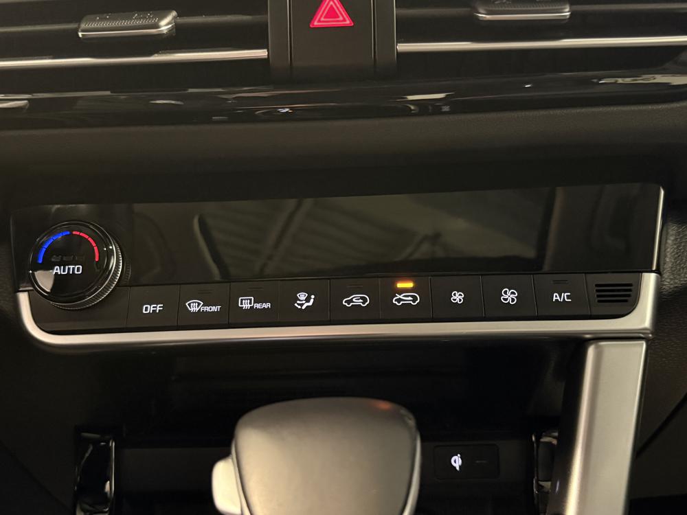 Kia Seltos SX TURBO 2022 d&rsquo;occasion à vendre - 29