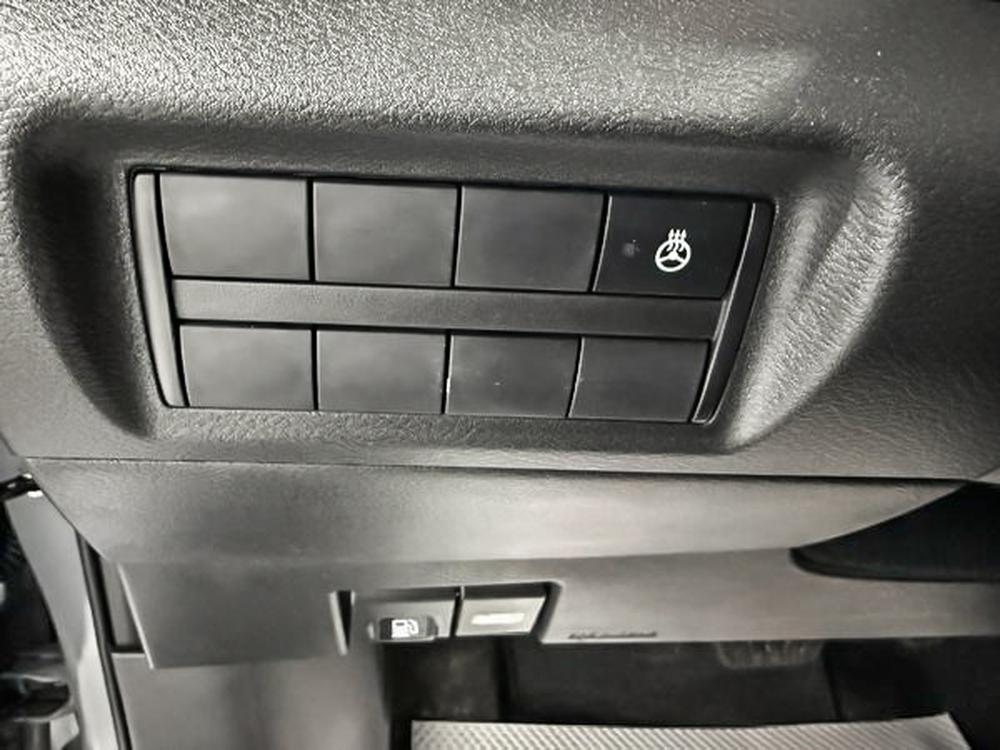 Nissan Kicks SV 2023 d&rsquo;occasion à vendre - 16