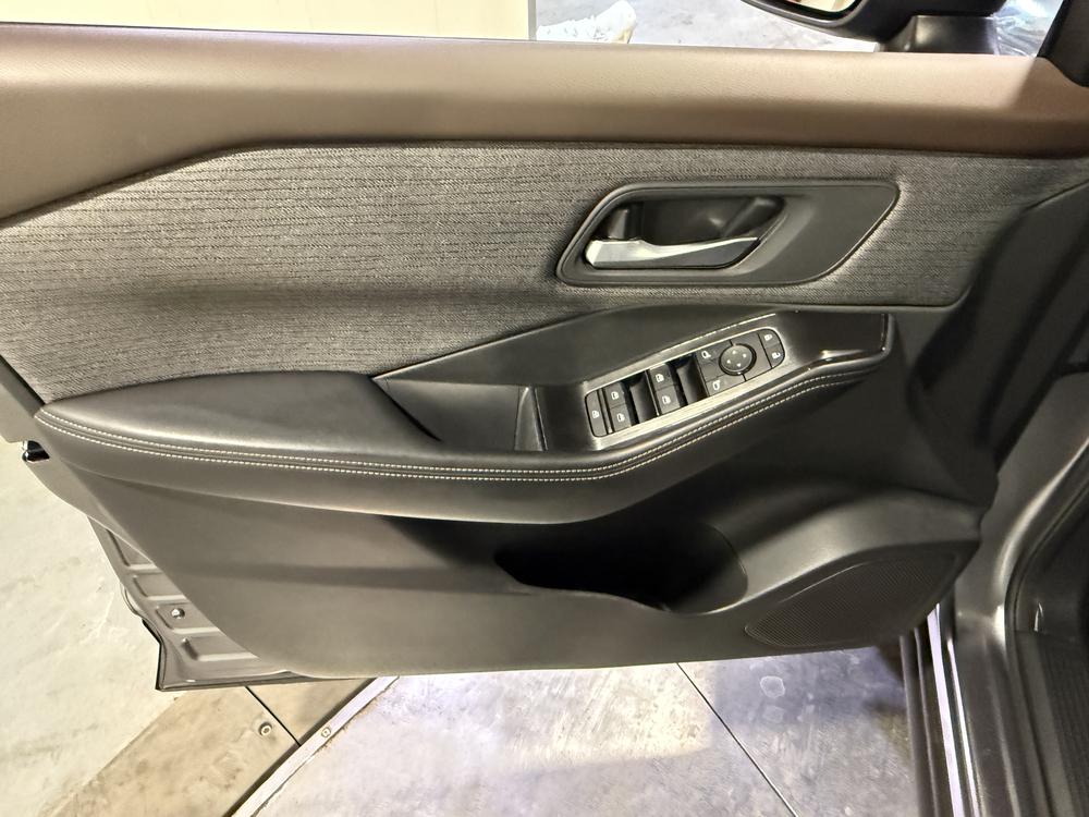 Nissan Rogue SV 2021 d&rsquo;occasion à vendre - 14