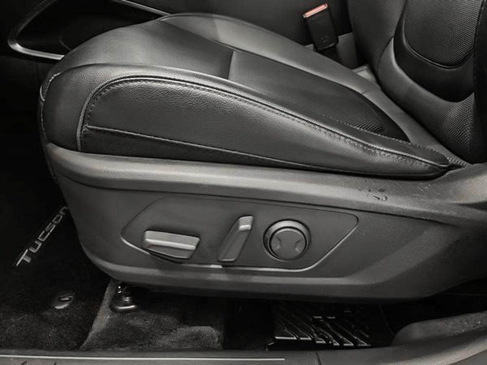 Hyundai Tucson hybride Luxury AWD 2024 d&rsquo;occasion à vendre - 13