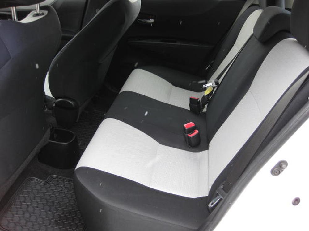 Toyota Yaris LE 2012 d&rsquo;occasion à vendre - 13