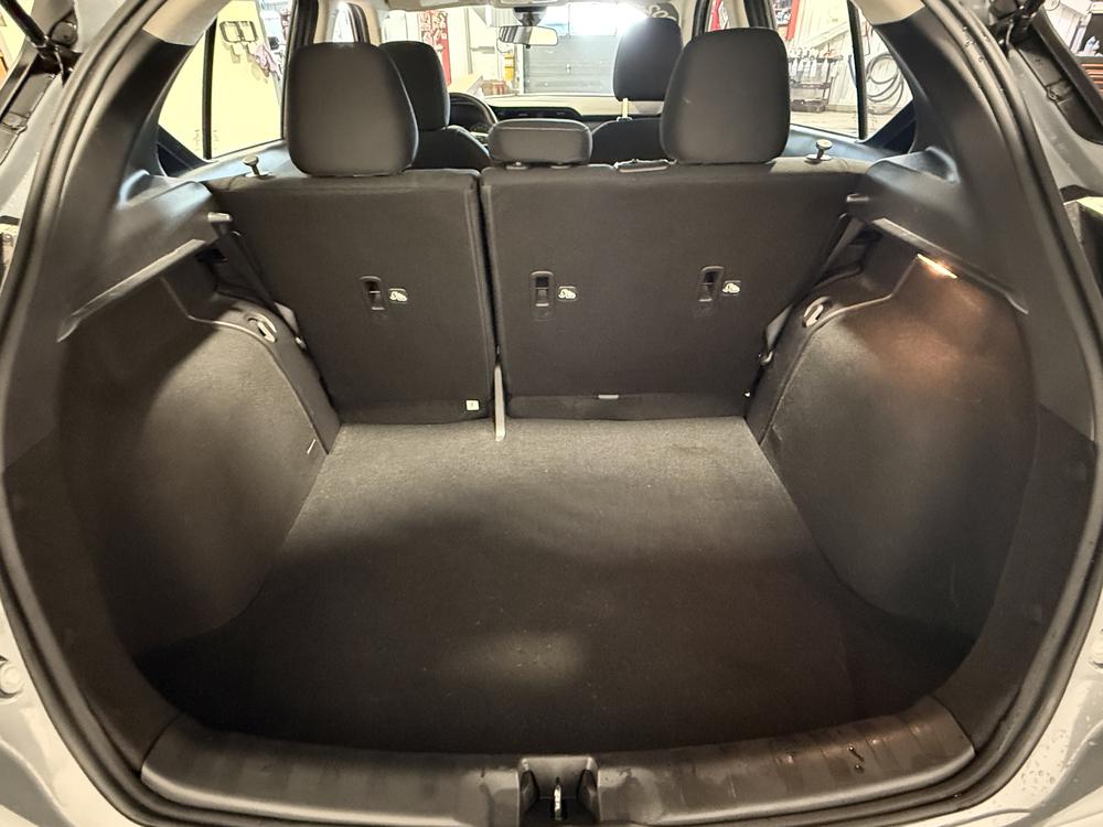 Nissan Kicks SV 2023 d&rsquo;occasion à vendre - 32