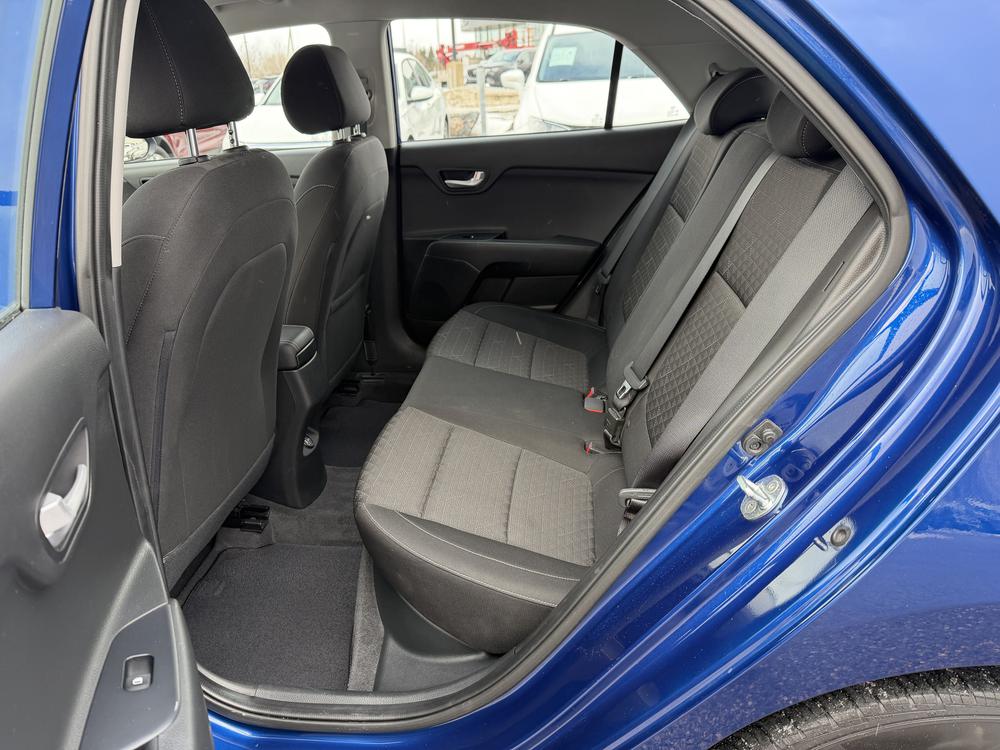 Kia Rio 5 portes LX+ 2021 d&rsquo;occasion à vendre - 19