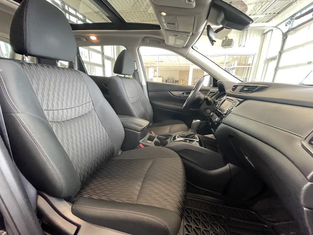 Nissan Rogue 2020 Noir usage à vendre Nissan Rogue 2020 Noir usage à vendre