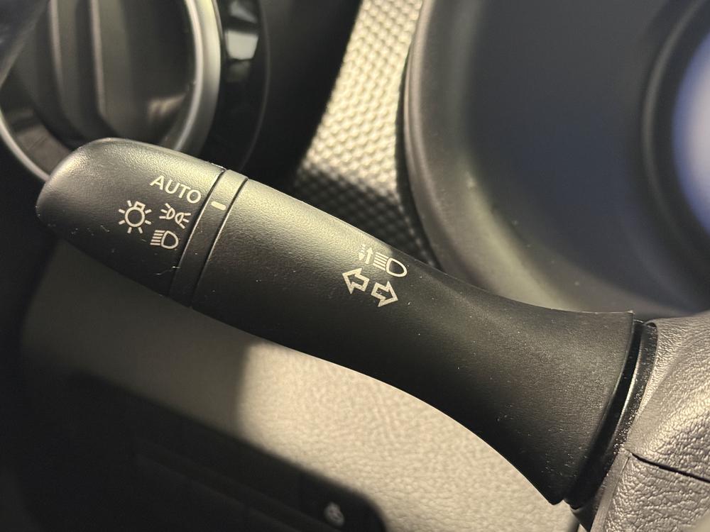 Nissan Kicks SV 2023 d&rsquo;occasion à vendre - 22