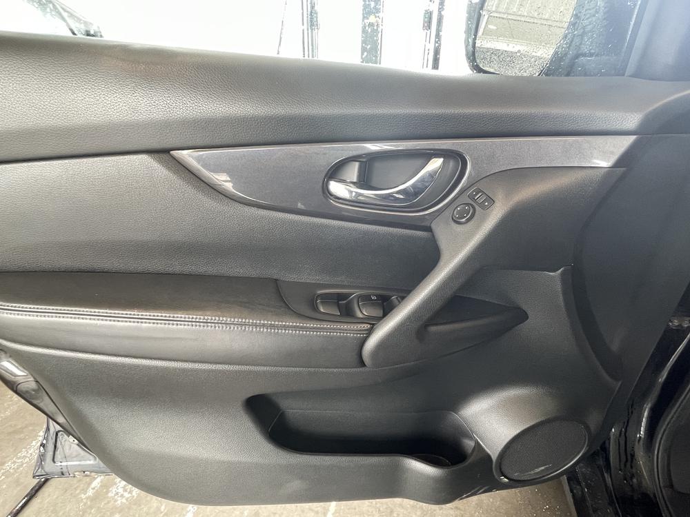 Nissan Rogue 2020 Noir usage à vendre Nissan Rogue 2020 Noir usage à vendre