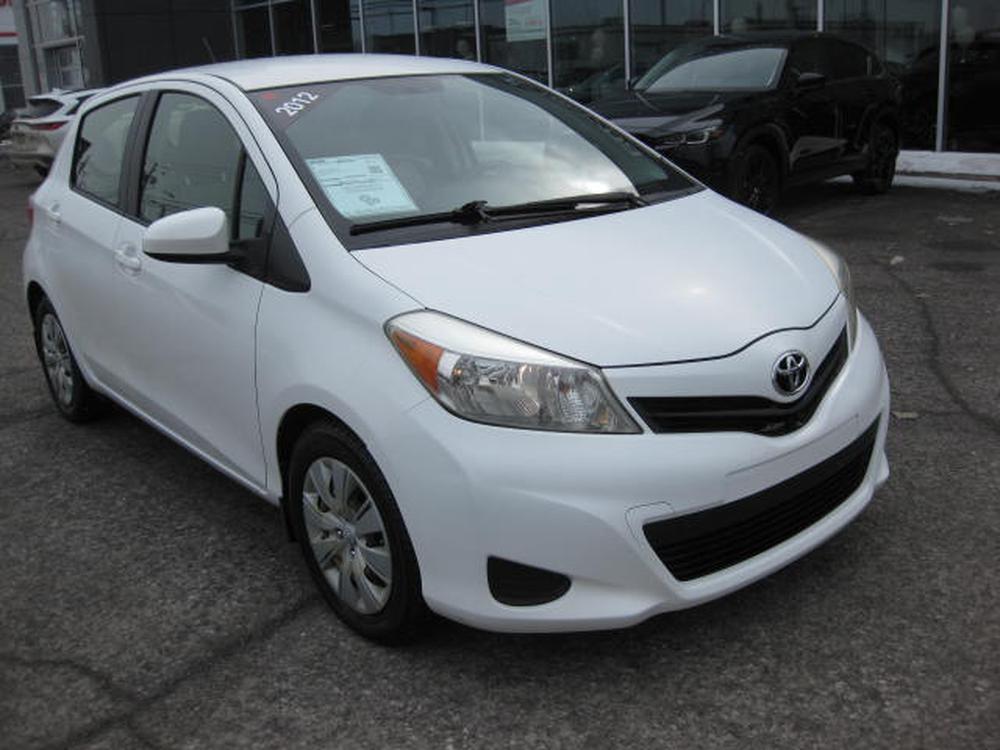 Toyota Yaris LE 2012 d&rsquo;occasion à vendre - 1