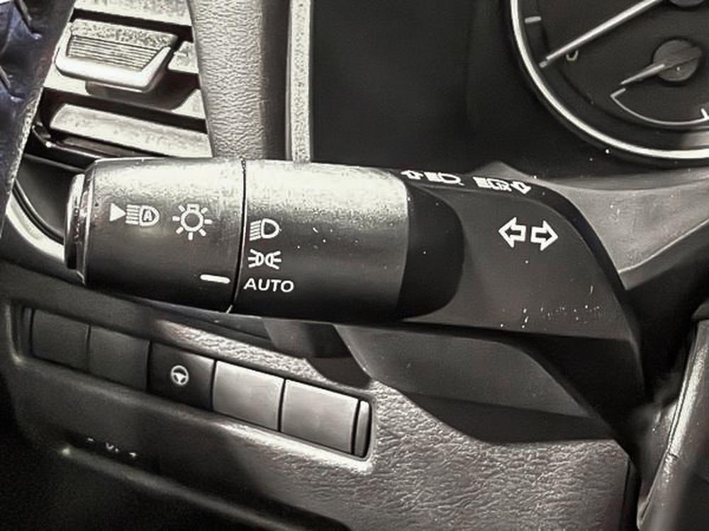 Nissan Rogue SV 2021 d&rsquo;occasion à vendre - 23