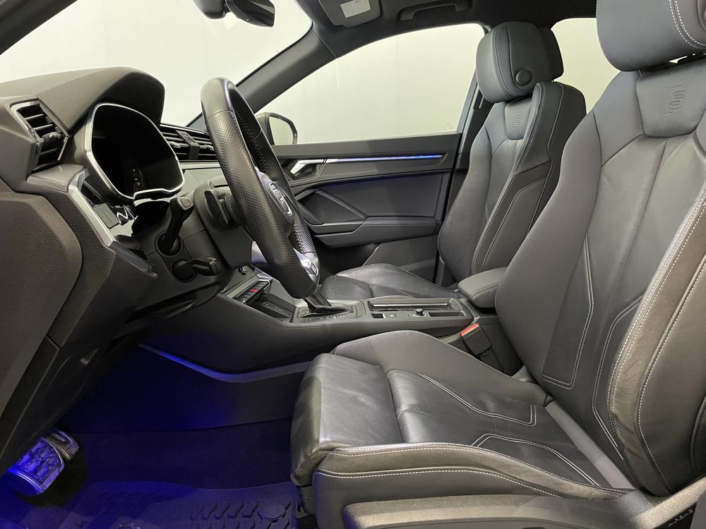 Audi Q3 Tecknik Quattro 2019 d&rsquo;occasion à vendre - 13
