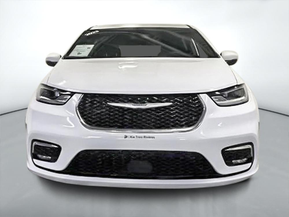 Chrysler Pacifica TOURING 2023 d&rsquo;occasion à vendre - 9