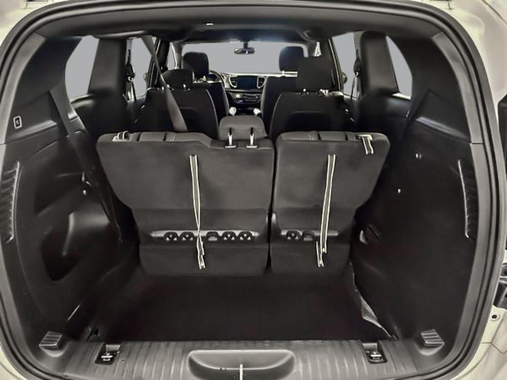 Chrysler Pacifica TOURING 2023 d&rsquo;occasion à vendre - 30