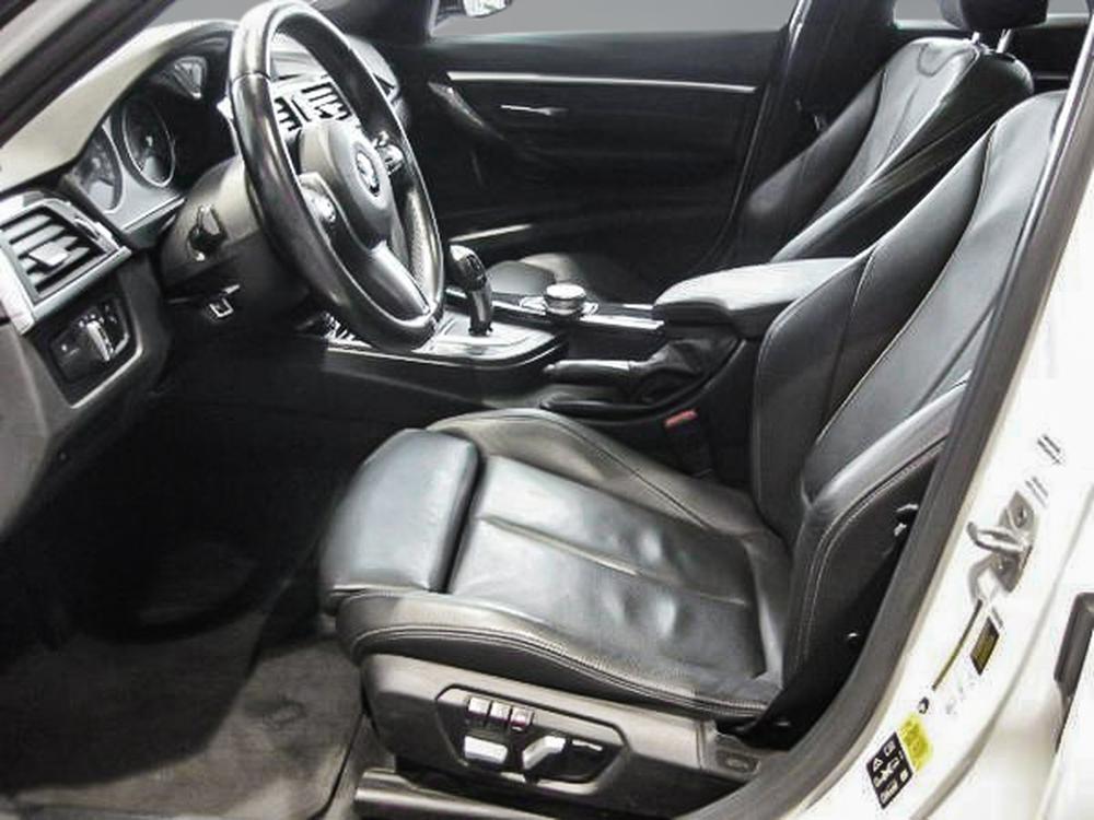 BMW Série 3 330I XDRIVE 2018 d&rsquo;occasion à vendre - 9
