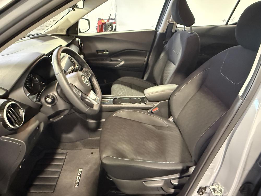Nissan Kicks SV 2023 d&rsquo;occasion à vendre - 17