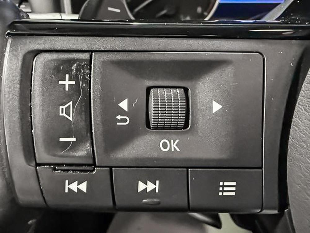 Nissan Rogue SV 2021 d&rsquo;occasion à vendre - 21