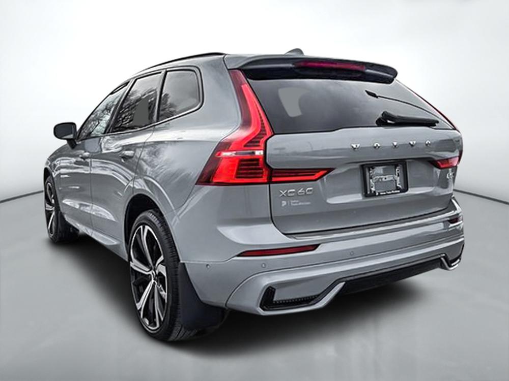 Volvo XC60 B5 ULTIMATE AWD DARK THEME 2024 d&rsquo;occasion à vendre - 8