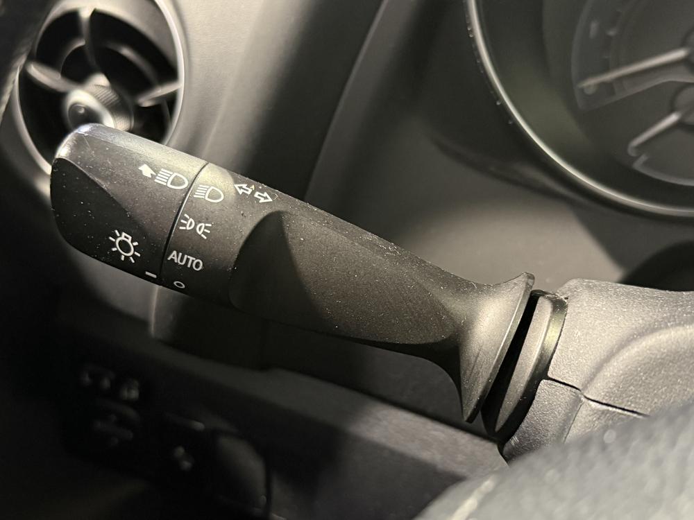 Toyota Corolla iM Base 2017 d&rsquo;occasion à vendre - 21