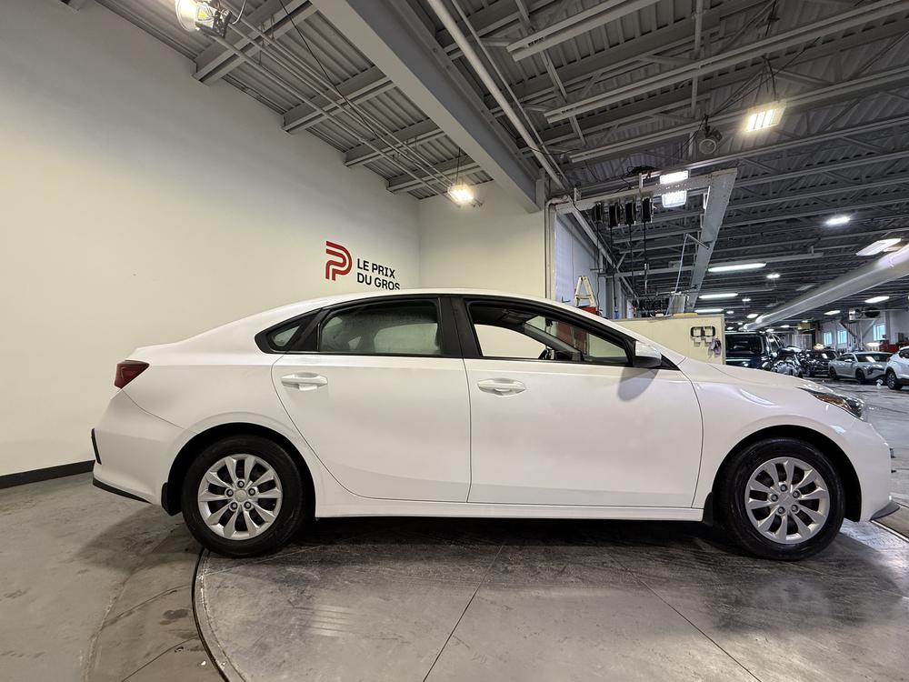 Kia Forte LX 2019 d&rsquo;occasion à vendre - 2