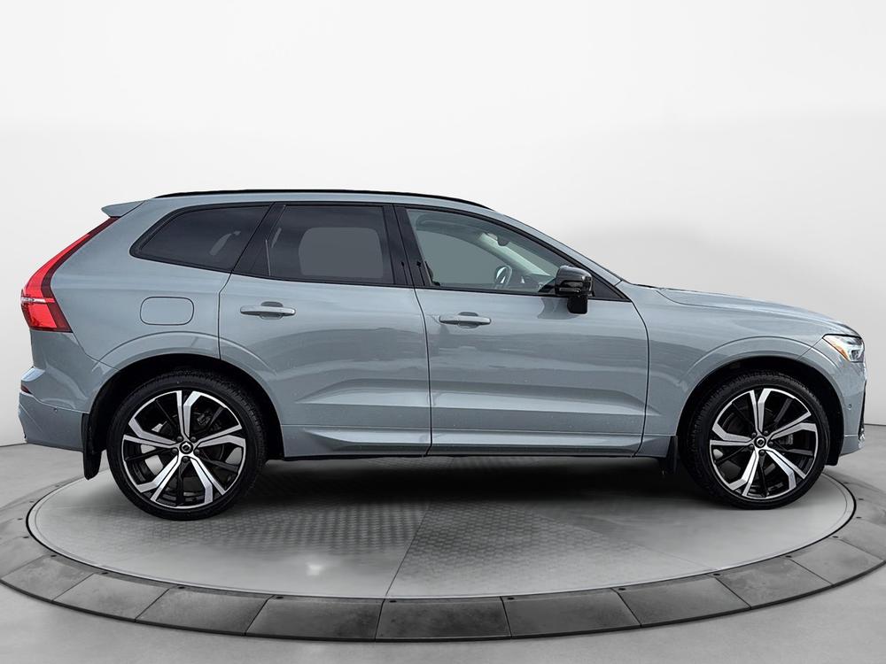 Volvo XC60 B5 ULTIMATE AWD DARK THEME 2024 d&rsquo;occasion à vendre - 4