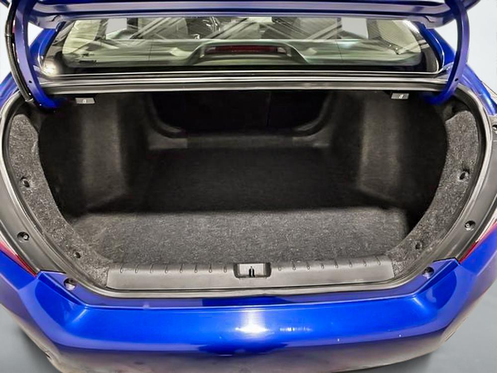 Honda Civic Sedan LX 2017 d&rsquo;occasion à vendre - 29