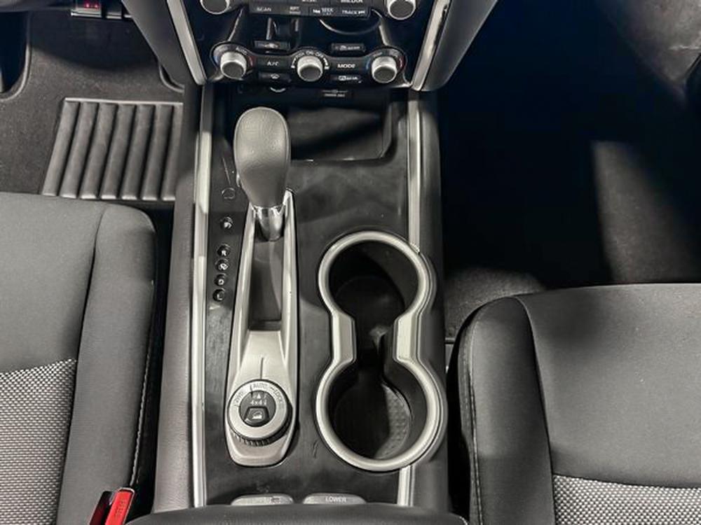 Nissan Pathfinder SV 2018 d&rsquo;occasion à vendre - 28