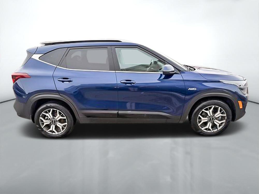 Kia Seltos EX PREMIUM 2023 d&rsquo;occasion à vendre - 9