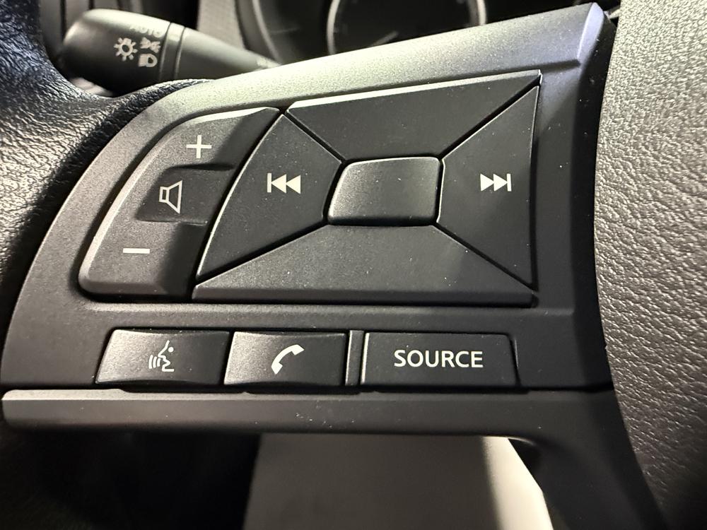 Nissan Kicks Play S 2025 d&rsquo;occasion à vendre - 18