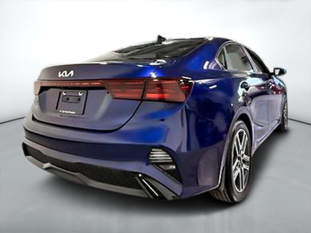 Kia Forte EX 2023 d&rsquo;occasion à vendre - 3