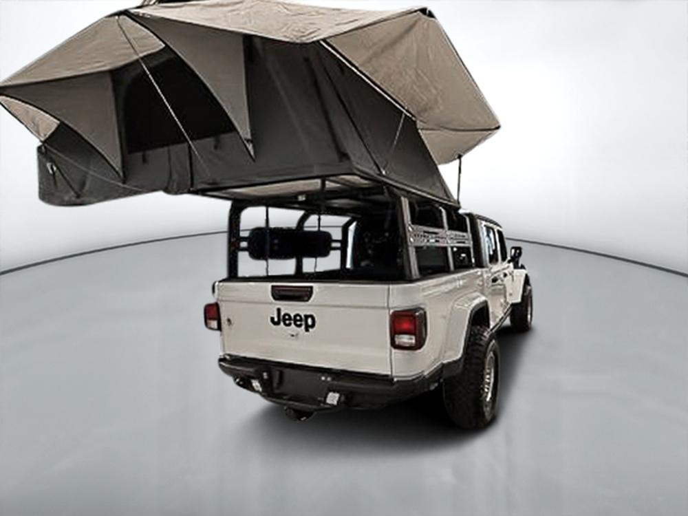 Jeep Gladiator 2022 Blanc usage à vendre Jeep Gladiator 2022 Blanc usage à vendre