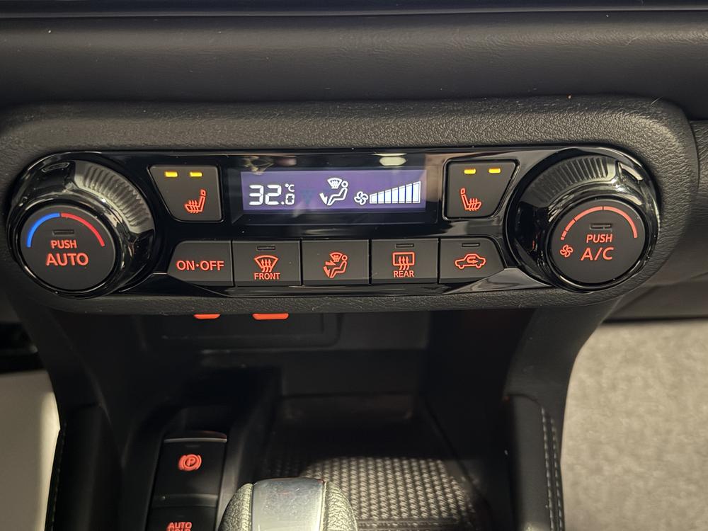 Nissan Kicks SR 2022 d&rsquo;occasion à vendre - 28