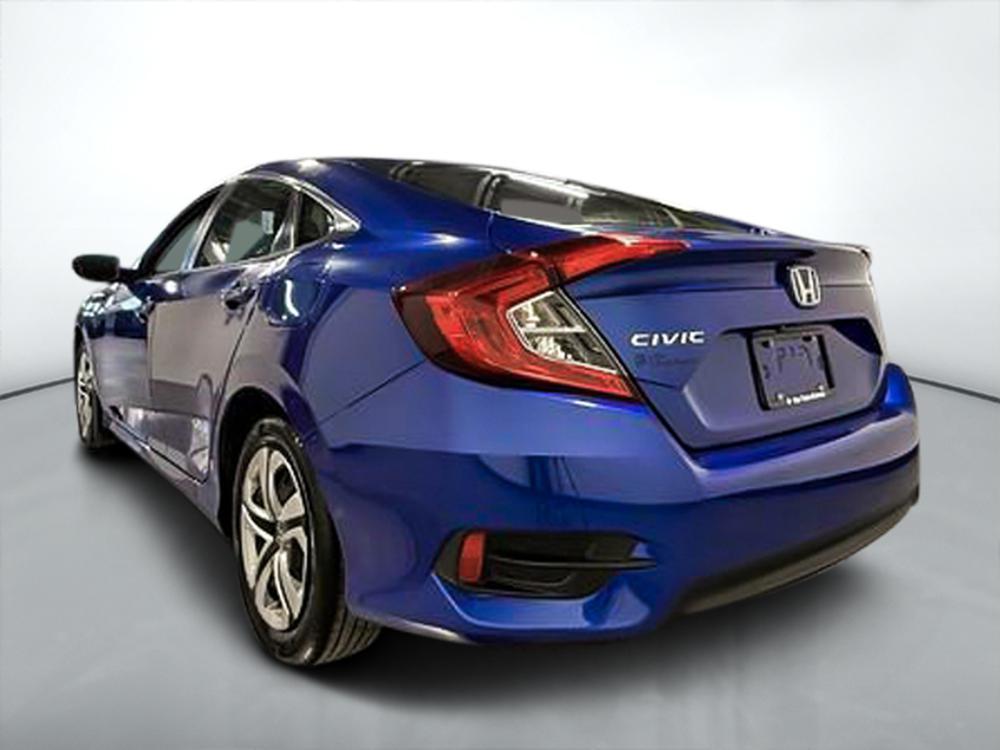 Honda Civic Sedan LX 2017 d&rsquo;occasion à vendre - 6