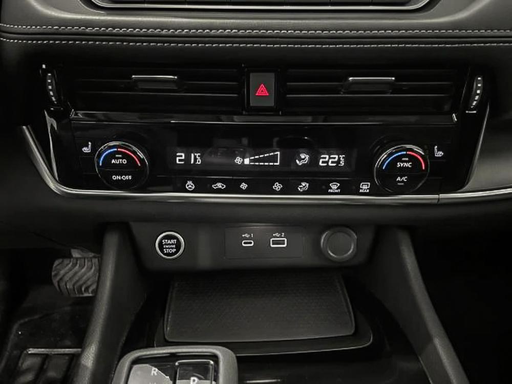 Nissan Rogue 2022 Gris usage à vendre Nissan Rogue 2022 Gris usage à vendre