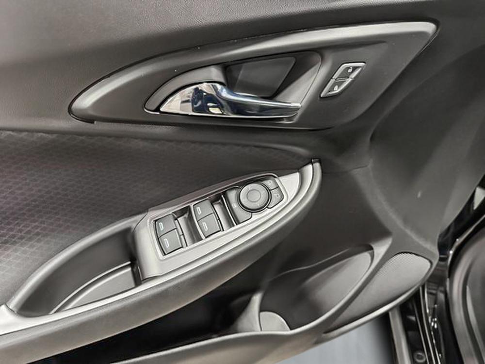 Chevrolet Malibu 2019 Noir usage à vendre Chevrolet Malibu 2019 Noir usage à vendre