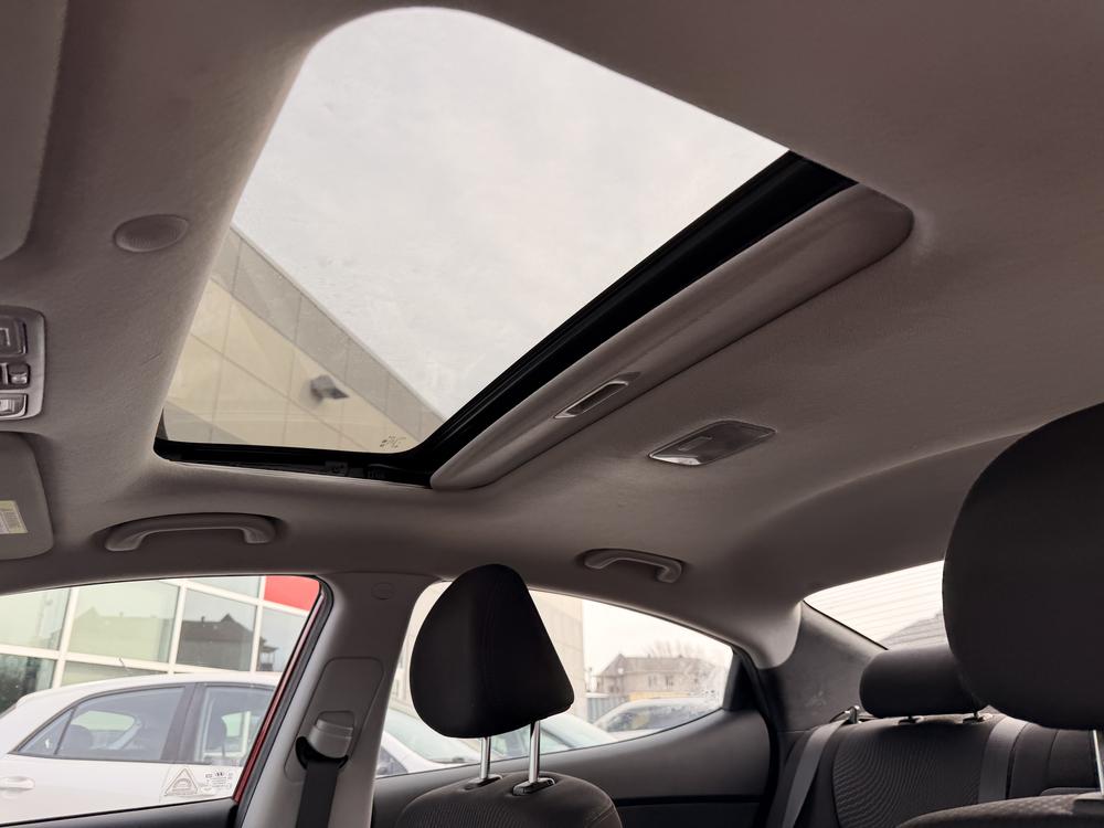 Hyundai Elantra SPORT 2016 d&rsquo;occasion à vendre - 30