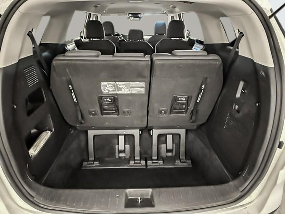 Kia Carnival LX 2022 d&rsquo;occasion à vendre - 31