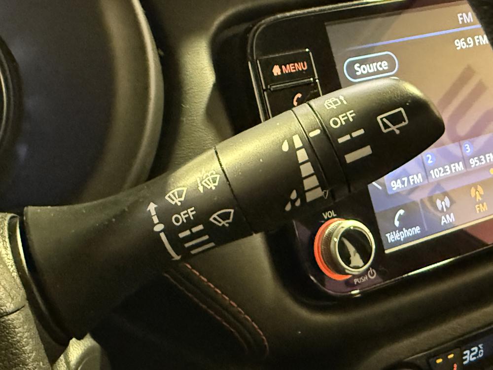 Nissan Kicks SR 2022 d&rsquo;occasion à vendre - 23