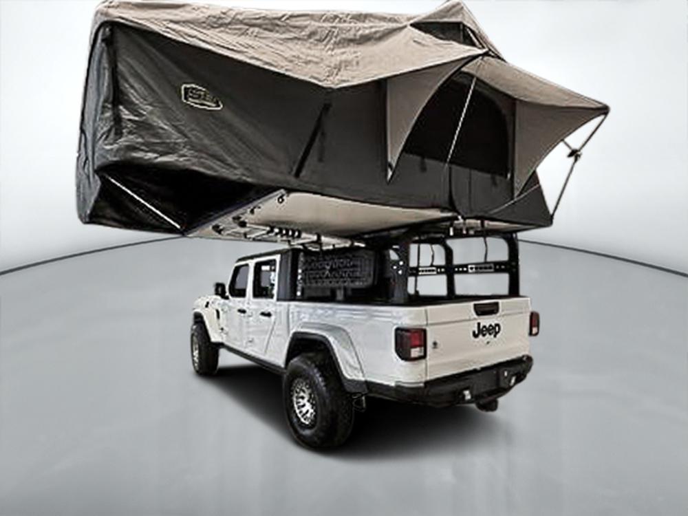 Jeep Gladiator 2022 Blanc usage à vendre Jeep Gladiator 2022 Blanc usage à vendre