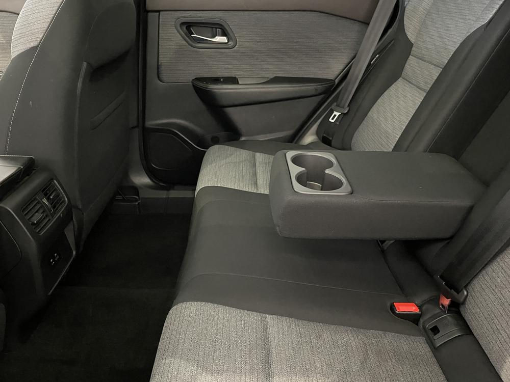 Nissan Rogue SV AWD 2022 d&rsquo;occasion à vendre - 31