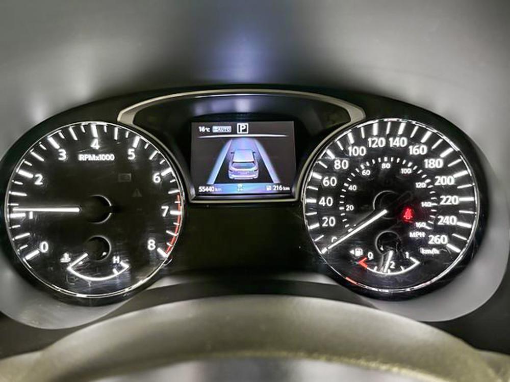 Nissan Pathfinder SV 2018 d&rsquo;occasion à vendre - 23