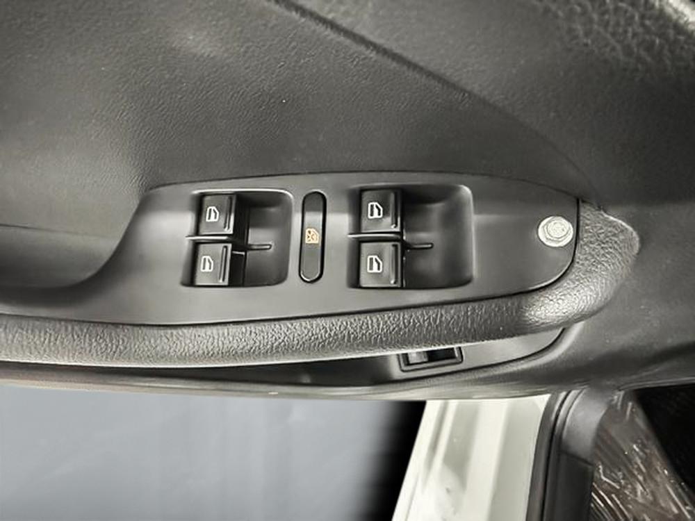 Volkswagen Jetta Sedan COMFORTLINE 2017 d&rsquo;occasion à vendre - 16