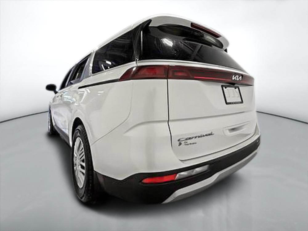 Kia Carnival LX 2022 d&rsquo;occasion à vendre - 6