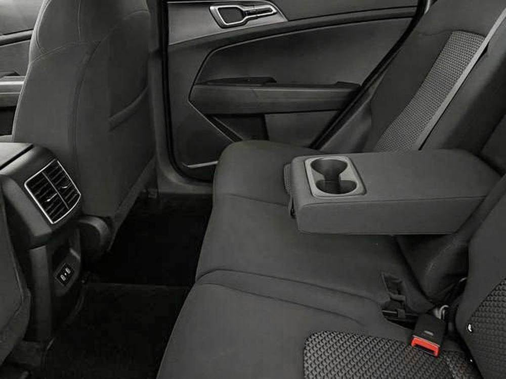 Kia Sportage LX 2026 d&rsquo;occasion à vendre - 29