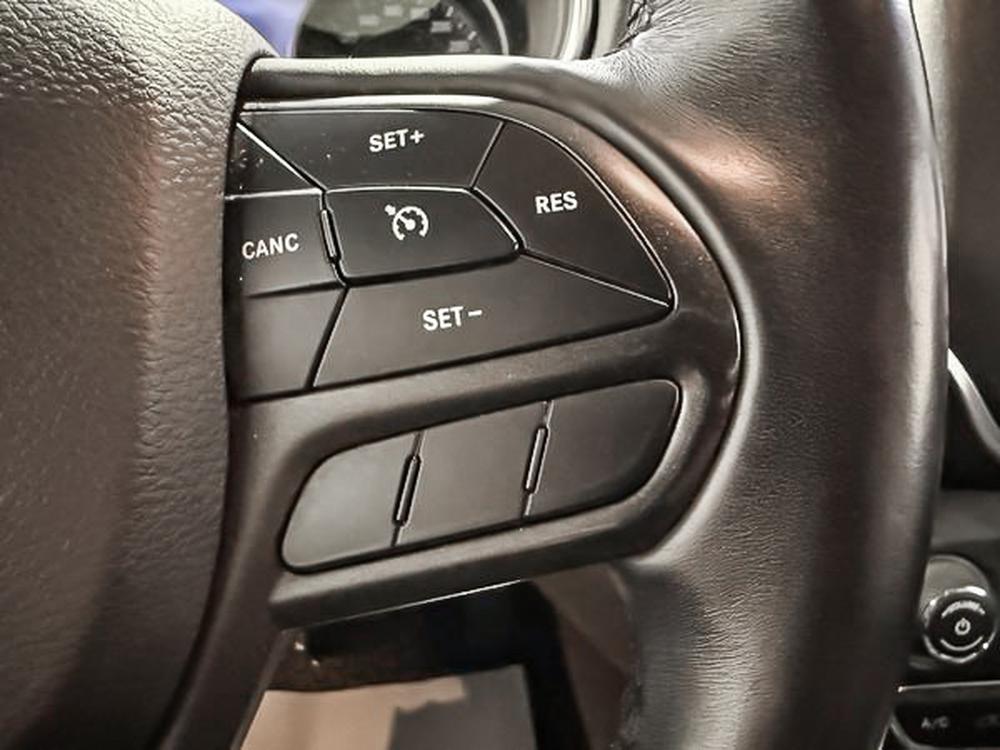 Jeep Cherokee Trailhawk 2019 d&rsquo;occasion à vendre - 18