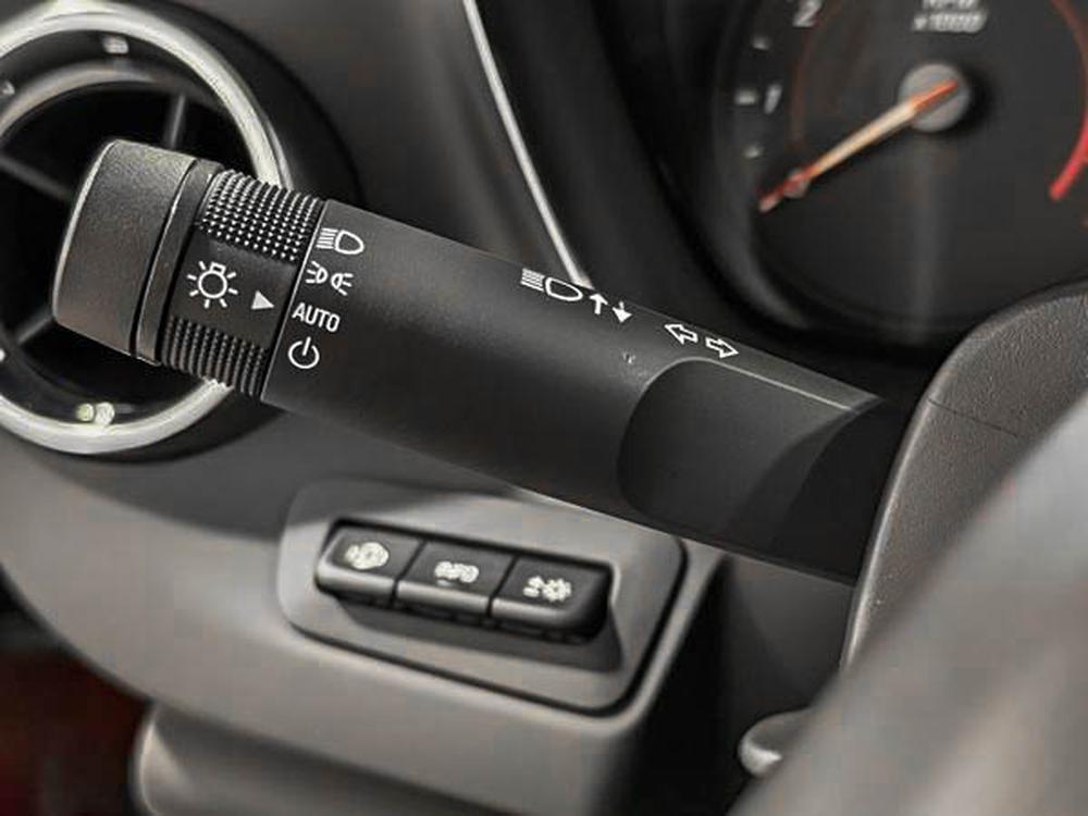 Chevrolet Camaro SS 2021 d&rsquo;occasion à vendre - 22