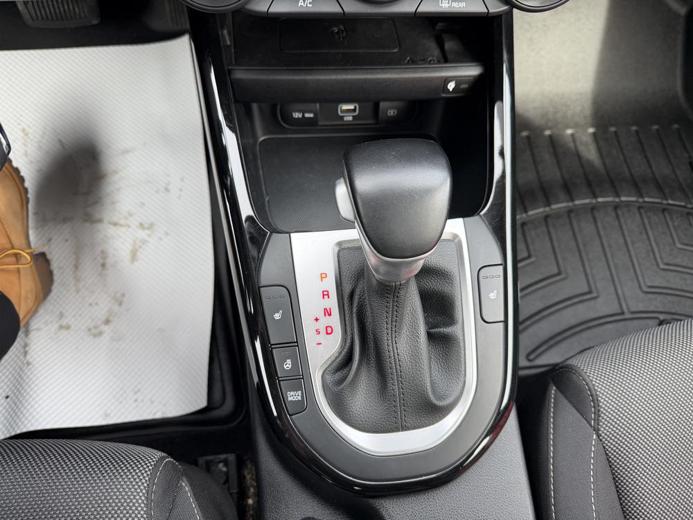 Kia Forte 2024 Gris usage à vendre Kia Forte 2024 Gris usage à vendre