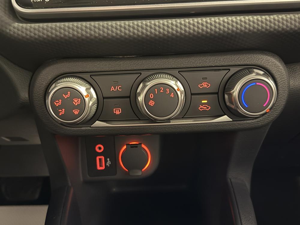 Nissan Kicks Play S 2025 d&rsquo;occasion à vendre - 28