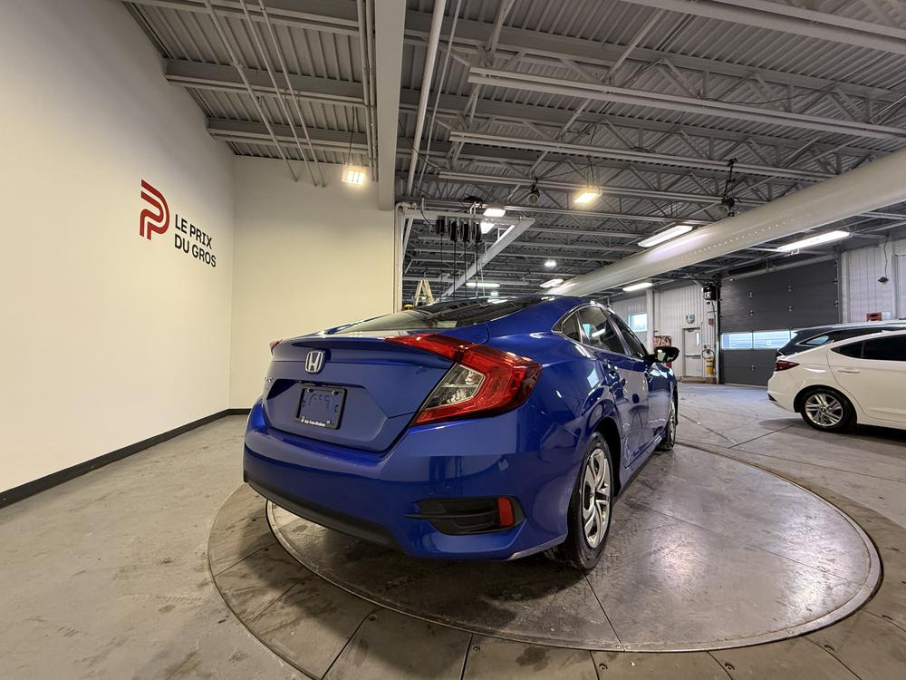 Honda Civic Berline LX 2017 d&rsquo;occasion à vendre - 3