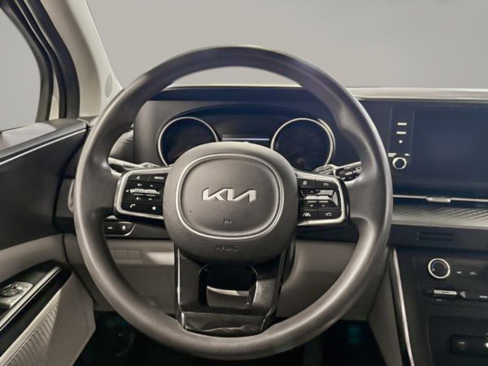 Kia Carnival LX 2022 d&rsquo;occasion à vendre - 17