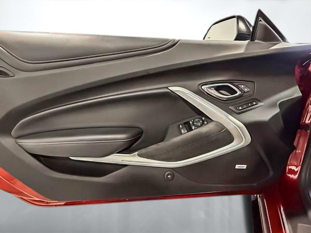 Chevrolet Camaro SS 2021 d&rsquo;occasion à vendre - 16