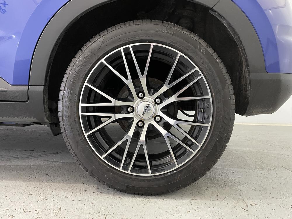 Hyundai Venue ESSENTIAL 2020 d&rsquo;occasion à vendre - 8